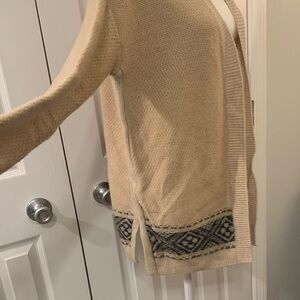 GAP Beige and Black Patterned Cardigan